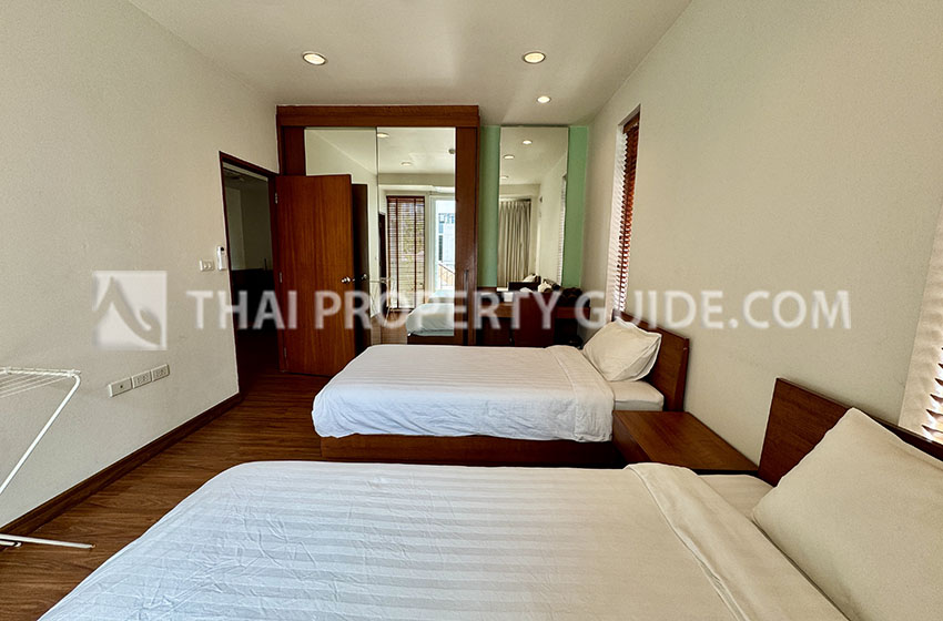 Service Apartment in Phaholyothin 